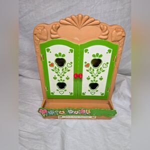 Strawberry shortcake, Berry Delicious Mini Display Cabinet Cottage Core